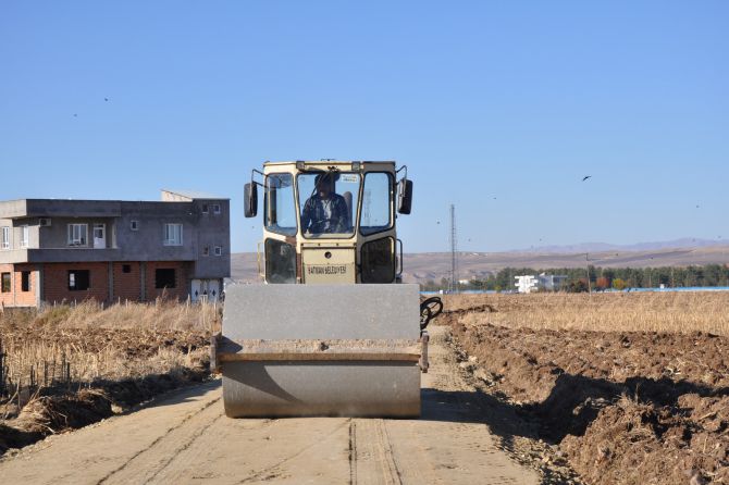 ikiztepe-mahallesinde-yol-acma-calismalari-.jpg