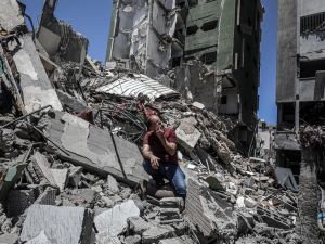 Siyonist işgalcilerin saldırılarında son 24 saatte 62 Filistinli daha şehit oldu