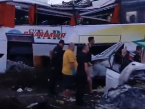 Mersin'de katliam gibi kaza: 10 ölü, 30 yaralı