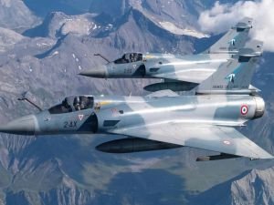 Fransa: Ukrayna'ya Mirage 2000 savaş uçakları göndereceğiz