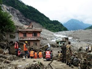 Nepal'de toprak kayması: 9 ölü