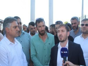 HÜDA PAR Elazığ İl Başkanı Kavaklı eylem yapan Eti Krom işçilerini yerinde ziyaret ederek destek verdi