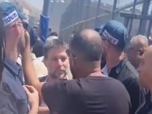 Mecdel Şems halkı işgal rejimi yetkililerini protesto etti