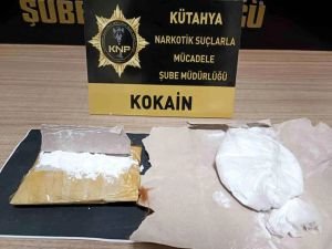 Kütahya'da uyuşturucu operasyonu: 520 gram kokain ele geçirildi