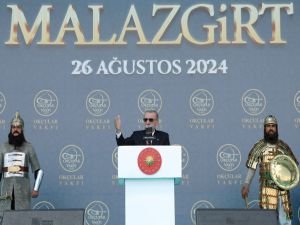 Cumhurbaşkanı Erdoğan: Farklılıklarımız üzerinden bizleri ayırmaya çalışanlara geçit vermeyeceğiz