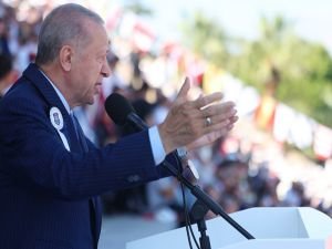 Cumhurbaşkanı Erdoğan: AB ile ŞİÖ arasında tercih yapmak mecburiyetinde değiliz