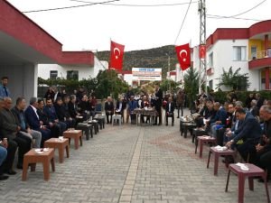 Vali Canalp, Hasankeyf'in 11 köyünü ziyaret etti