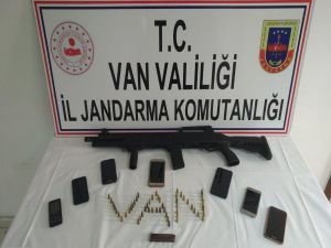 Van'da PKK operasyonu: 13 gözaltı