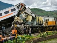 Slovakya’da trenle otobüs çarpıştı: 4 ölü, 5 yaralı