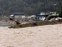 Güney Kore'de rekor yağışlar: 4 ölü