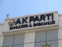 AK Parti'den 3 ilçe başkanı görevlerinden ayrıldı