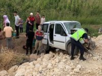 Şanlıurfa'da minibüs ile hafif ticari araç çarpıştı: Bir ölü, 8 yaralı