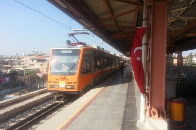 adana-metrosu-.jpg