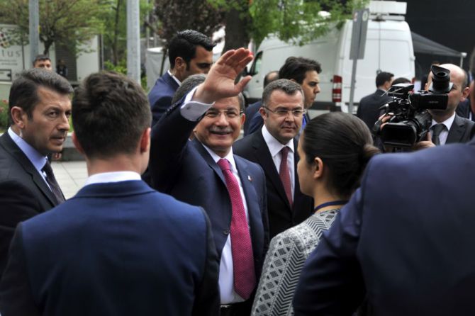 davutoglu-eski-turkiyenin-ne-demek-oldugunu-sizler-bilirsiniz.jpg