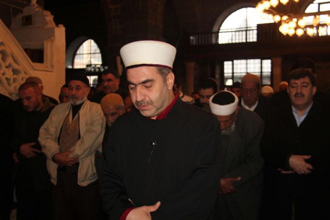 giyabi-cenaze-namazi.jpg