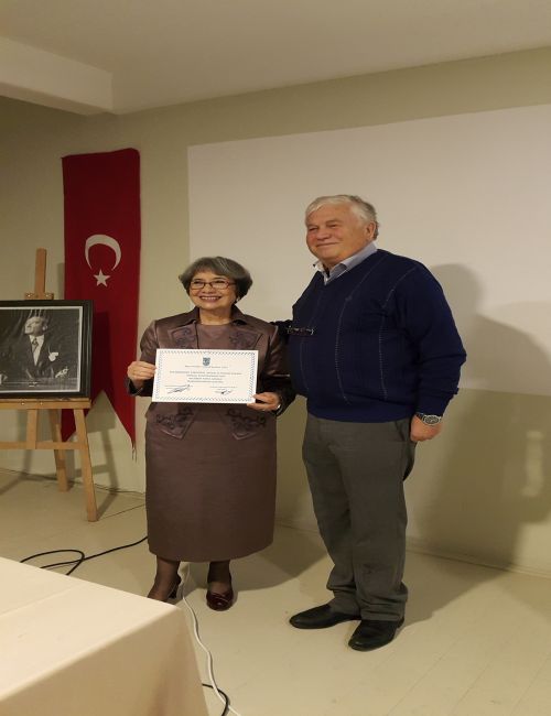 prof.-dr.-gunsel-surdum-avci.jpg