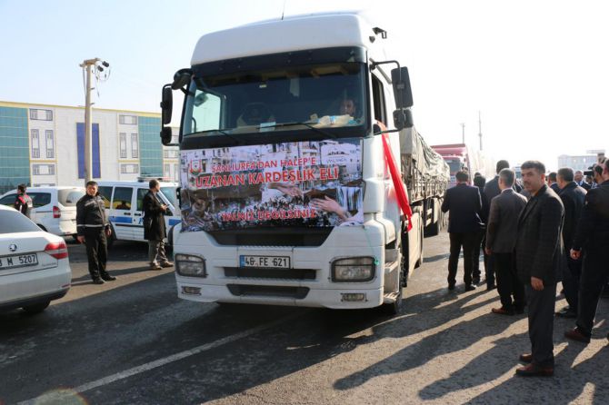 sanliurfa’dan-halep’e-21-tir-yardim-002.jpg