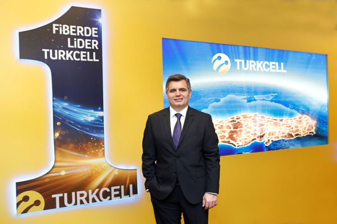 turkcell-fiberde-2.4-milyon-hanede.jpg